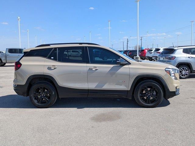 2022 GMC Terrain AT4