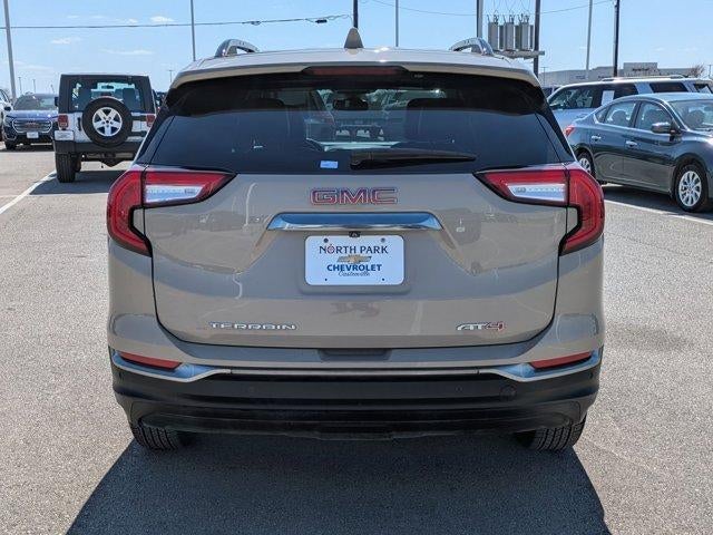 2022 GMC Terrain AT4