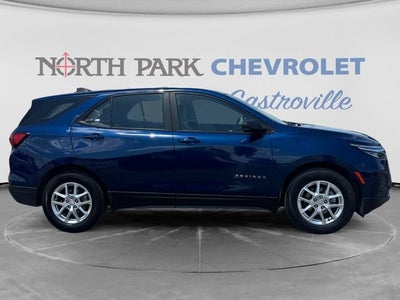 2022 Chevrolet Equinox LS