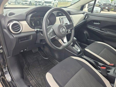 2022 Nissan Versa SV