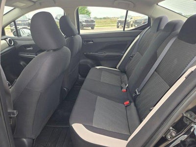 2022 Nissan Versa SV