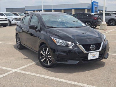 2022 Nissan Versa SV