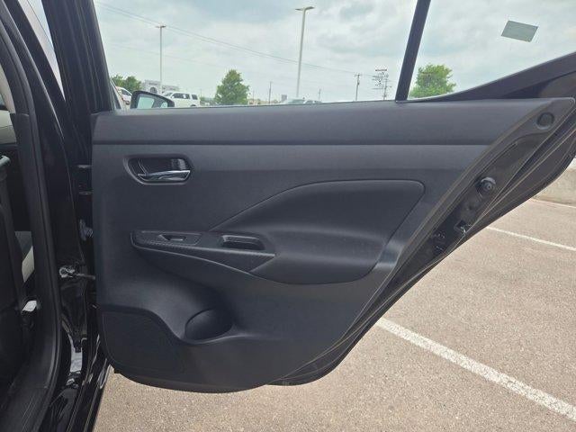 2022 Nissan Versa SV