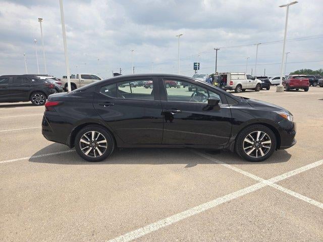 2022 Nissan Versa SV