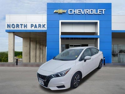 2022 Nissan Versa SV