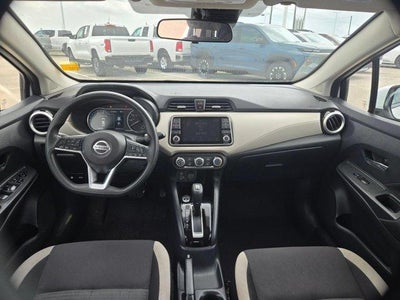 2022 Nissan Versa SV