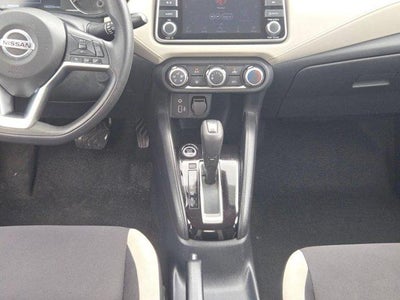 2022 Nissan Versa SV