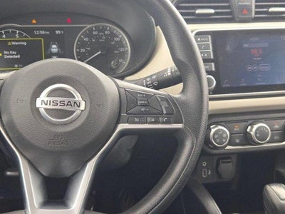 2022 Nissan Versa SV