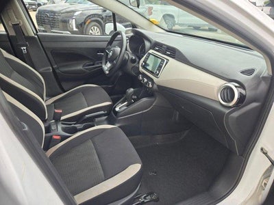 2022 Nissan Versa SV