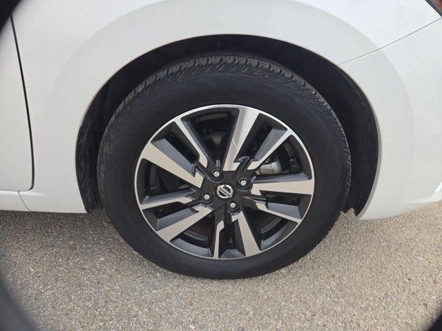 2022 Nissan Versa SV