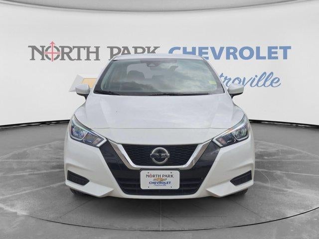 2022 Nissan Versa SV