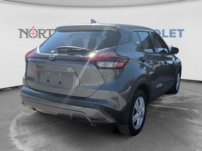 2022 Nissan Kicks S Xtronic CVT