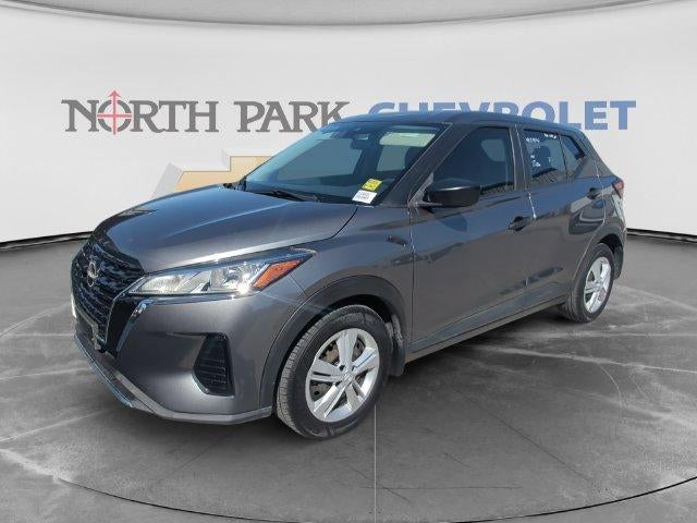 2022 Nissan Kicks S Xtronic CVT