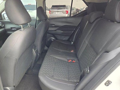2021 Nissan Kicks SV Xtronic CVT