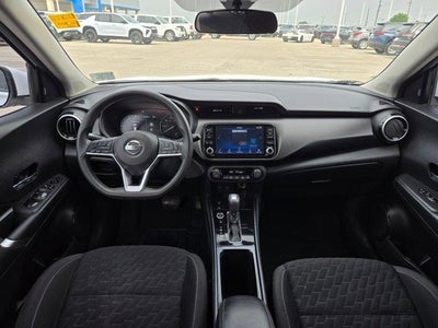 2021 Nissan Kicks SV Xtronic CVT