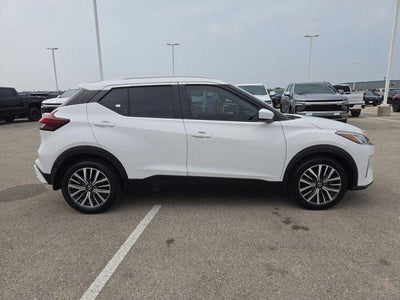 2021 Nissan Kicks SV Xtronic CVT