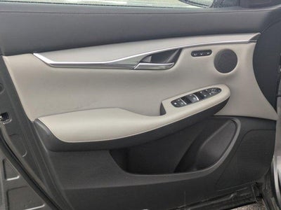 2023 INFINITI QX50 LUXE
