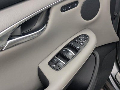 2023 INFINITI QX50 LUXE