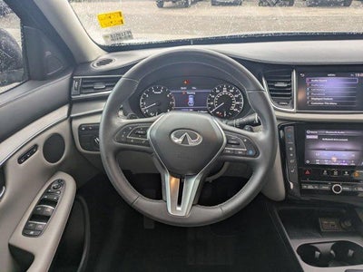 2023 INFINITI QX50 LUXE