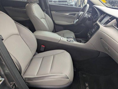 2023 INFINITI QX50 LUXE