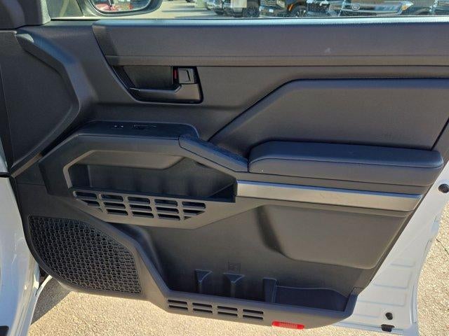 2024 Toyota Tacoma 2WD SR5