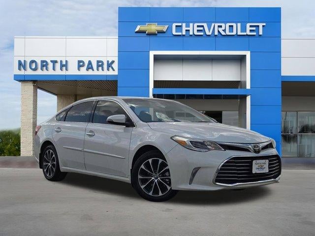 2018 Toyota Avalon XLE