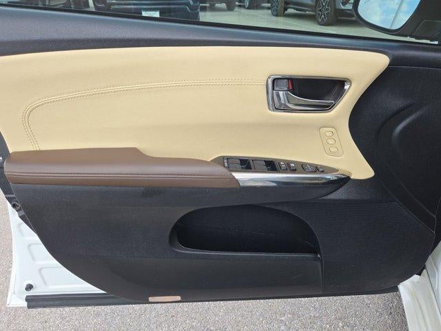 2018 Toyota Avalon XLE