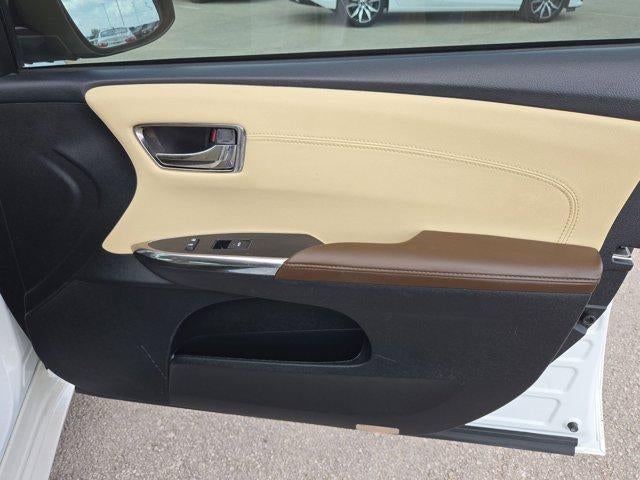 2018 Toyota Avalon XLE