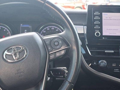 2022 Toyota Camry SE