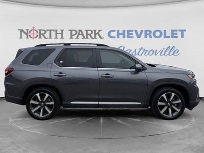 2025 Honda Pilot Touring