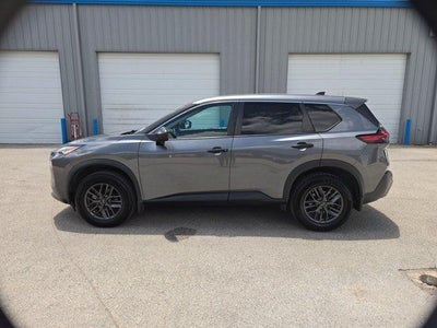 2022 Nissan Rogue S FWD
