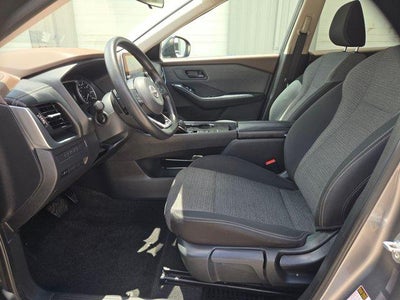 2022 Nissan Rogue S FWD