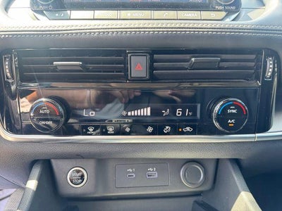 2022 Nissan Rogue SV FWD