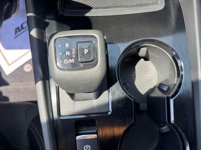 2022 Nissan Rogue SV FWD