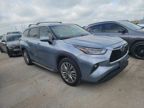 2022 Toyota Highlander Hybrid Platinum