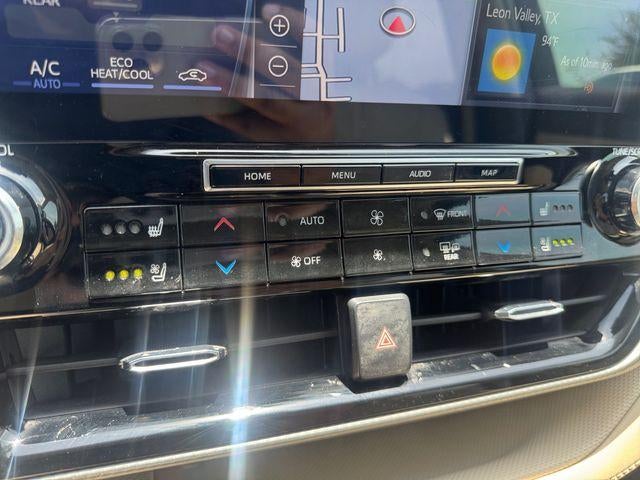 2022 Toyota Highlander Hybrid Platinum