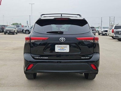2023 Toyota Highlander XLE