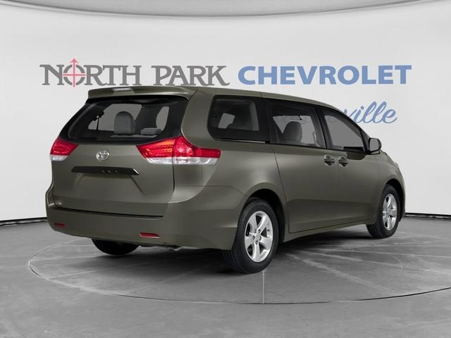 2014 Toyota Sienna LE V6 7 Passenger Mobility