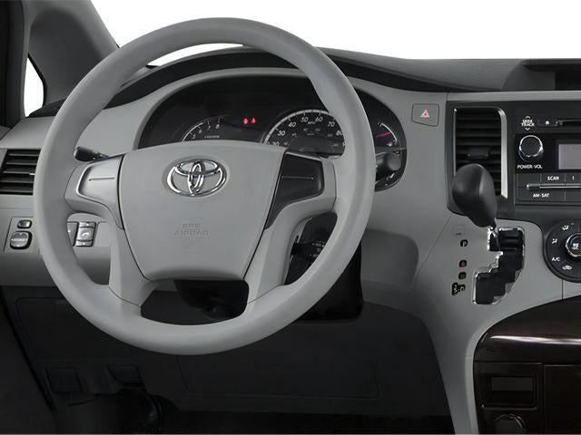 2014 Toyota Sienna LE V6 7 Passenger Mobility