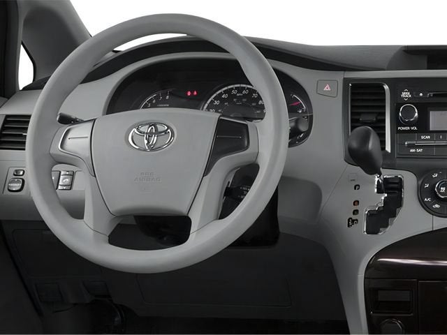 2014 Toyota Sienna LE V6 7 Passenger Mobility