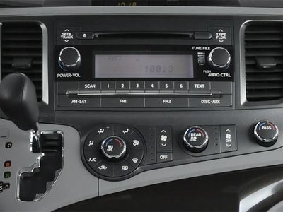 2014 Toyota Sienna LE V6 7 Passenger Mobility