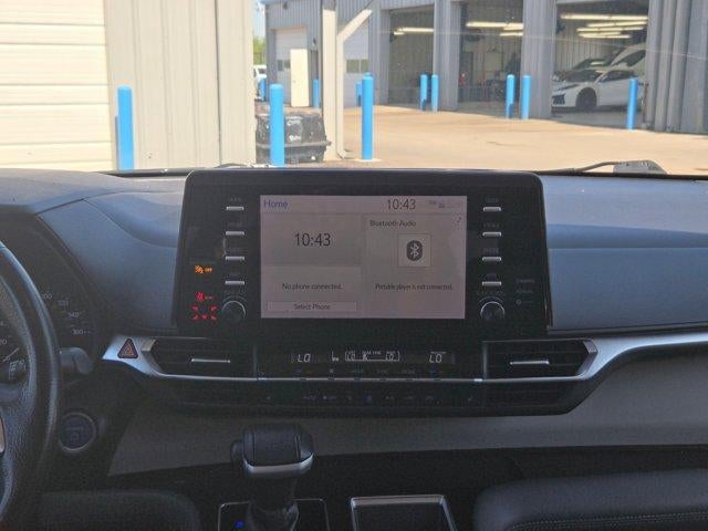 2021 Toyota Sienna XLE