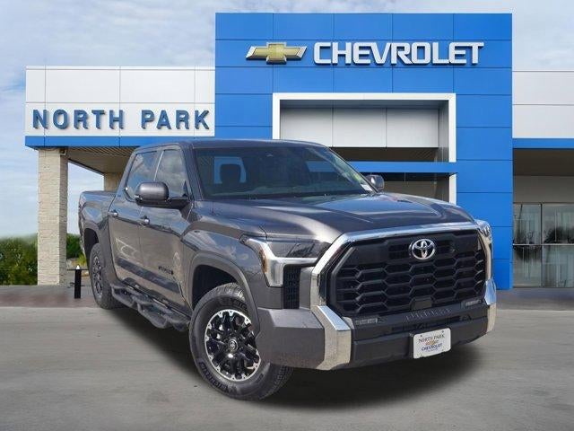 2026 Toyota Tundra SR5 4WD CrewMax 5.5' Bed's photo