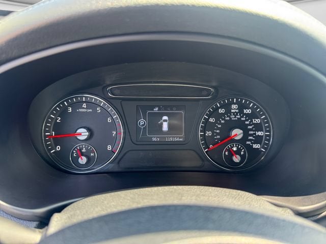 2017 Kia Sorento 2.4L LX
