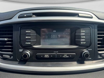 2017 Kia Sorento 2.4L LX