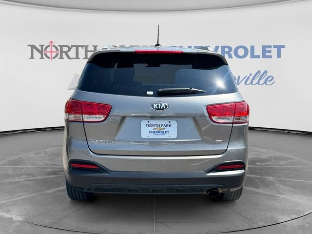 2017 Kia Sorento 2.4L LX
