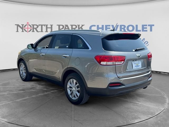 2017 Kia Sorento 2.4L LX