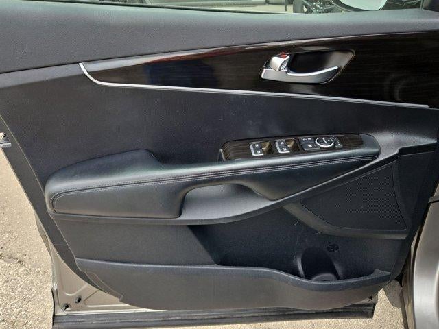 2019 Kia Sorento 3.3L LX