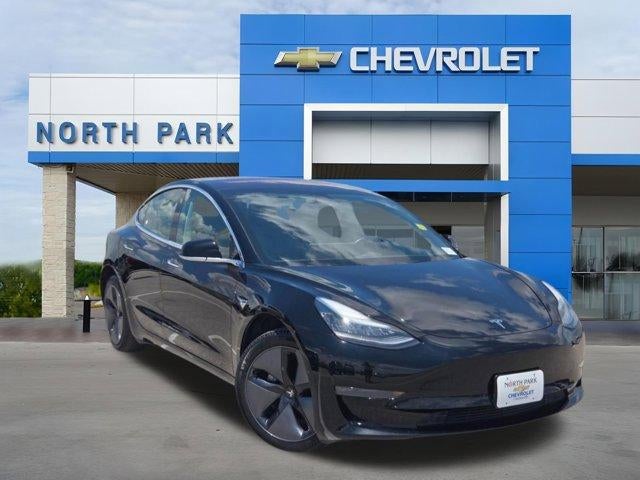 2019 Tesla Model 3 Rear-Wheel Drive Mid Range's photo