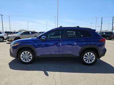 2024 Toyota Corolla Cross LE